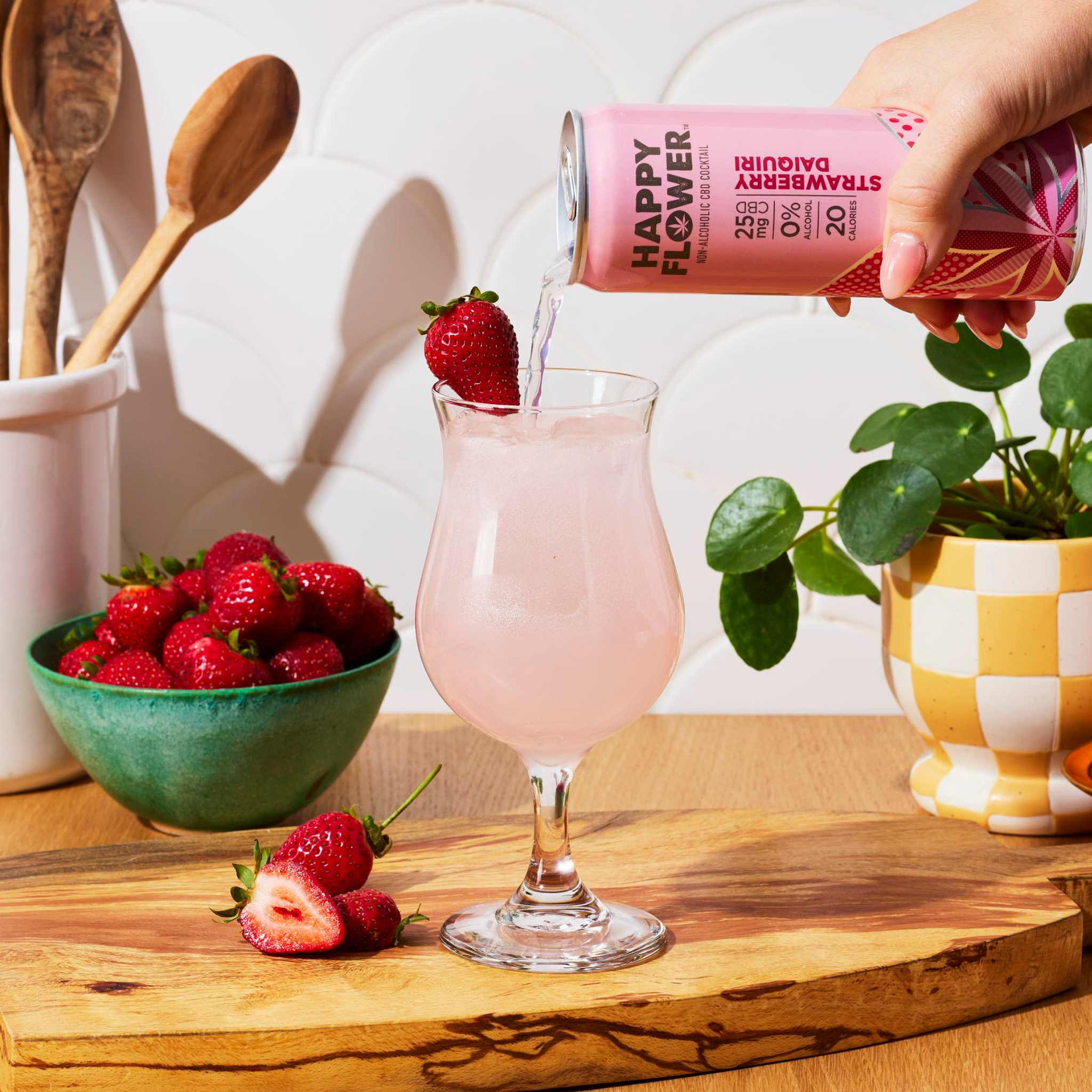 Strawberry Daiquiri CBD cocktail - non-alcoholic cocktail 